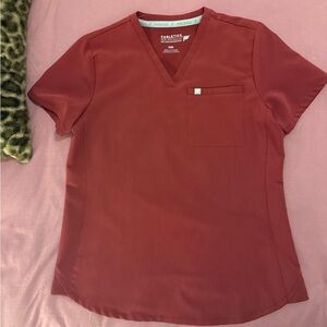 Fabletics maroon scrub top